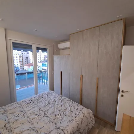 Gjoni's Kune Shengjin