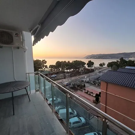 Gjoni's Kune Shengjin Апартаменты Лежа